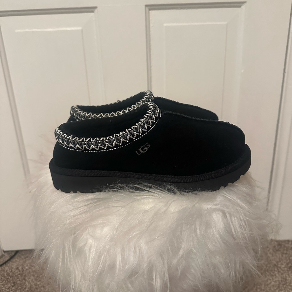 UGG Clogs